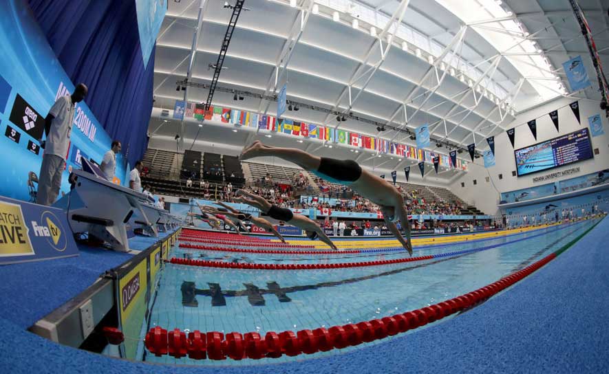 Men's 200 IM Race Start - 2017 Junior Worlds