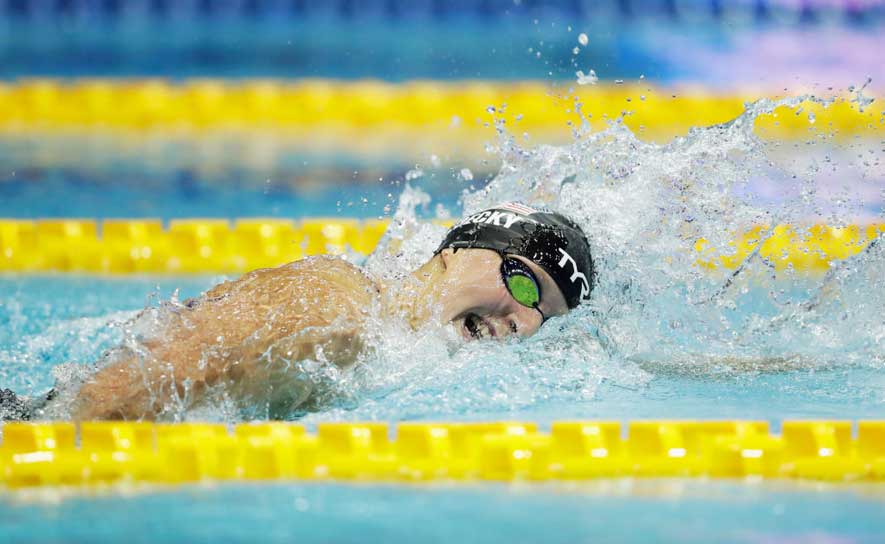 Ledecky Dominates 800, Wins Bronze in 200 on First Night of Pan Pacs