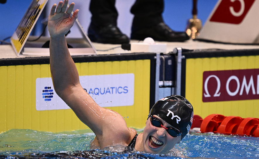 Katie Ledecky, Ryan Murphy Win Gold at   World Aquatics Championships