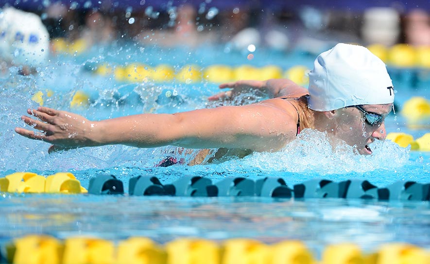 Ledecky, Vollmer Victorious to Open Arena Pro Swim Series at Mesa