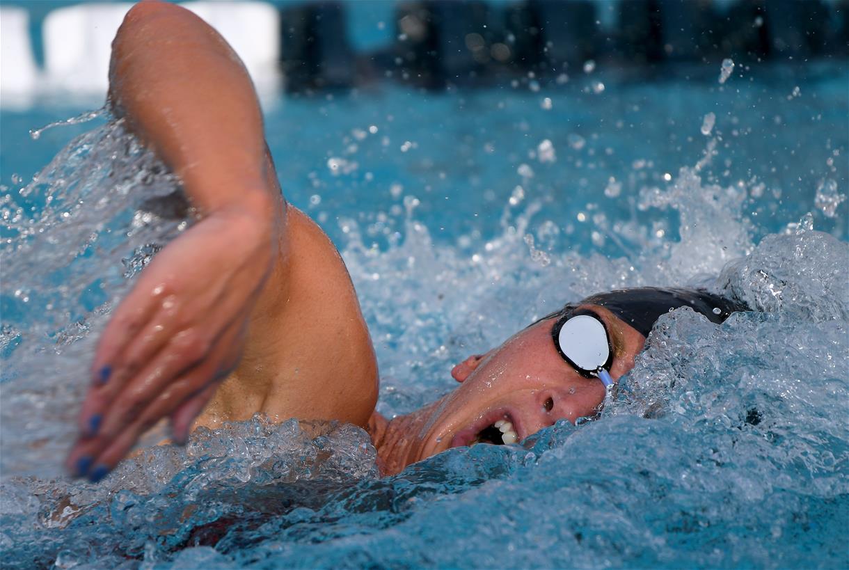 Ashley Twichell, Anton Ipsen Open TYR Pro Swim Series at Knoxville with Wins